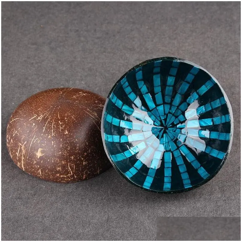 wholesale vietnamese natural coconut shell bowl decorative wooden storage bowl hand-painted colorful ornament candy bowl 