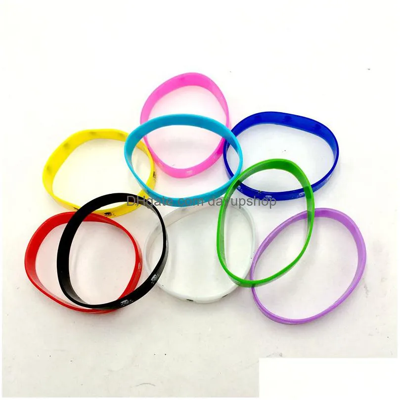 new 100pcs letters print elastic skull jelly silicone bracelet trendy rubber elasticity wristband mixed colors wide quality gift