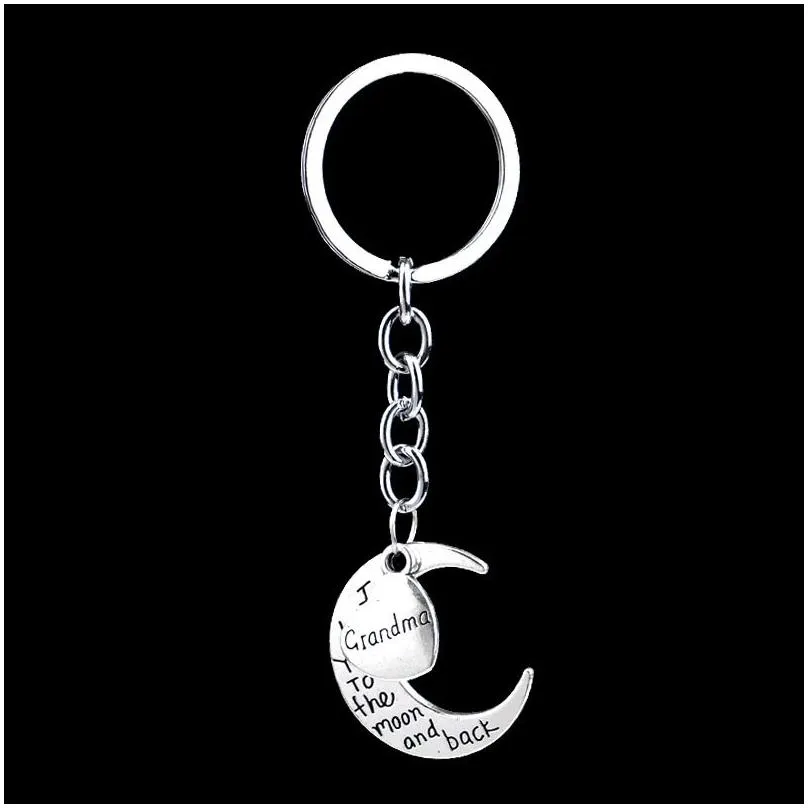 I Love You to the Moon and Back Heart keychain Family Member Letter Grandma Grandpa Son Dad mom sister Key ring bag hangs fashion