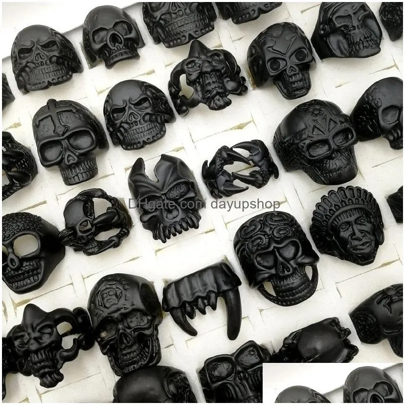 fashionable 30pcs/set skull band rings top vintage gothic multicolor big size metal punk style rock men and women jewelry accessories biker