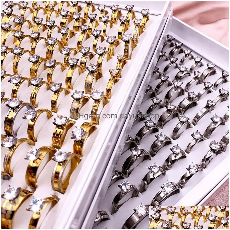 fashion 30pcs/lot stainless steel crystal zircon ring popular titanium band gold silver mixed style men and women wedding jewelry party