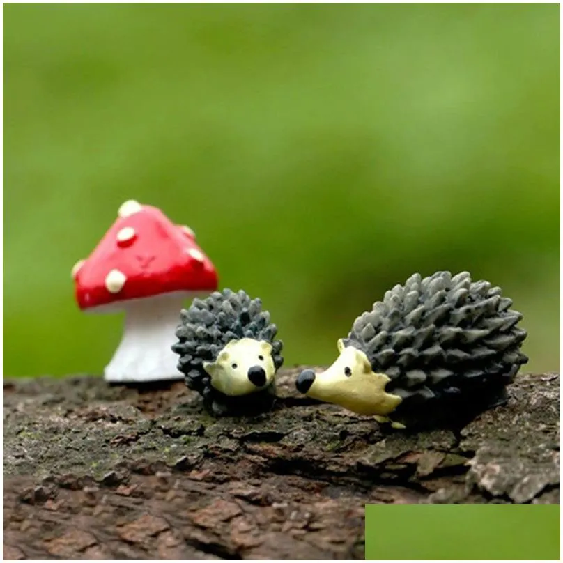 2017 wholesale20 sets /resin hedgehog and mushroom/miniatures/lovely animals/fairy garden gnome/terrarium decoration/crafts