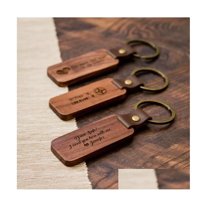 6.6*3cm custom logo personalized leather keychain pendant beech wood carving keychains car decoration key ring diy thanksgiving mother`s day