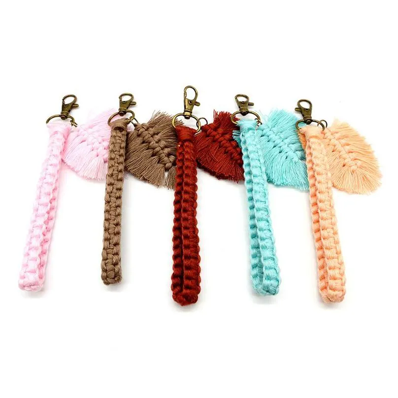 bohemian handmade colorful leaf shaped tassel keychain for women handbag strawbag accessorie key ring sunmmer gifts trinket
