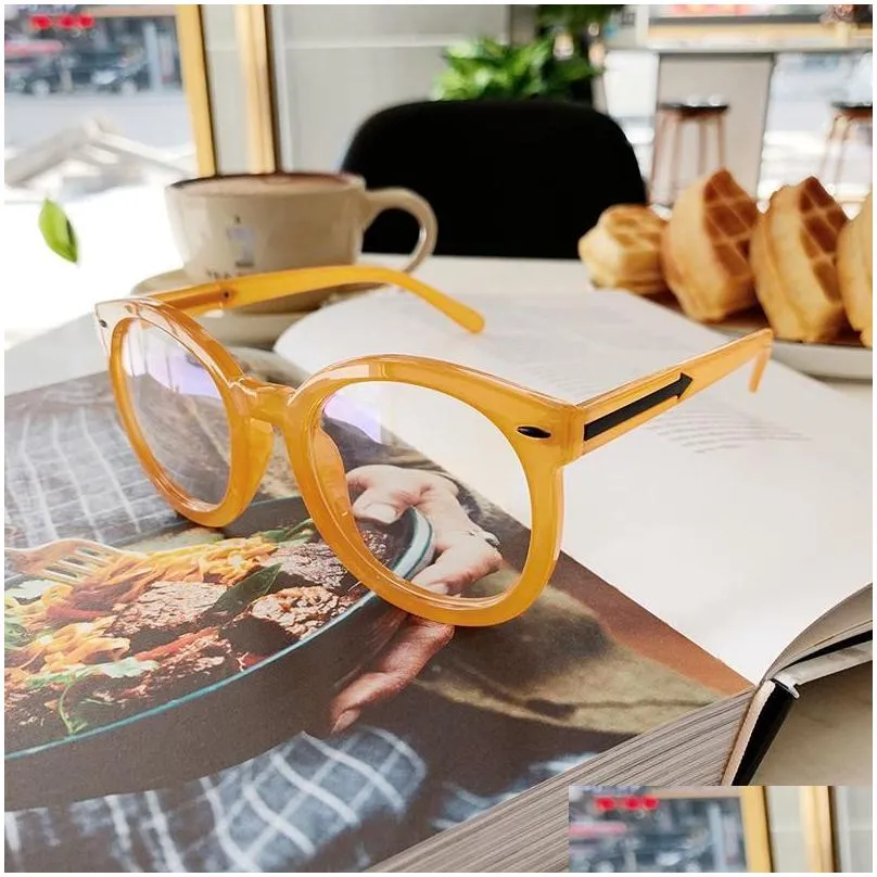 Fashion Sunglasses Frames 2021 Optical Glasses Oversized Cat Eye Frame Designer Rice Round Woman Transparent Green Eyewears