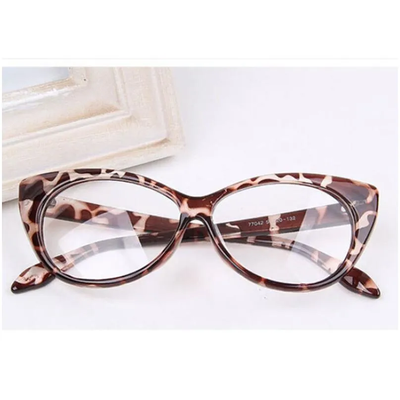 Wholesale- Vintage Red Leopard Black Glasses Frame Fashion Classical Cat Eyes Design Clear Lens Eyeglasses Eyewear Frame For Women