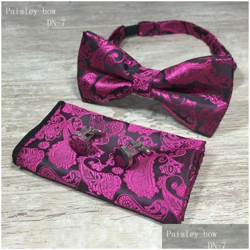 3Pcs/set Classic Paisley Bow Ties Set Mens Fashion Bowtie Handkerchief Cufflinks Sets 17 Styles Wedding Party Business Cufflinks