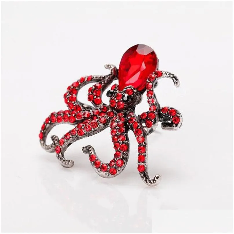 Octopus Brooch For Men Full Rhinestones Antique Silver Color Jewelry Pin Brooches Accessories