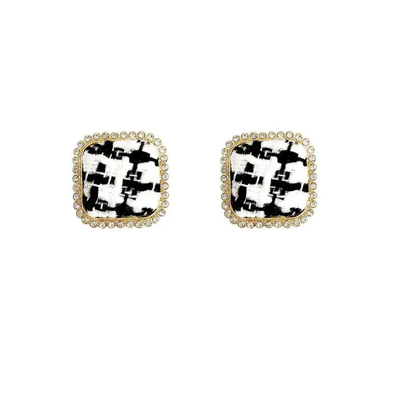 checkerboard flash charm diamond square earrings senior sense temperament explosive style stud earrings holiday gift