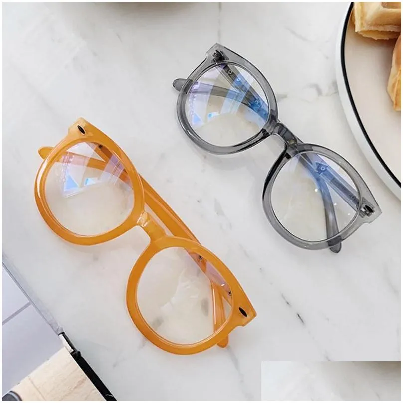 Fashion Sunglasses Frames 2021 Optical Glasses Oversized Cat Eye Frame Designer Rice Round Woman Transparent Green Eyewears