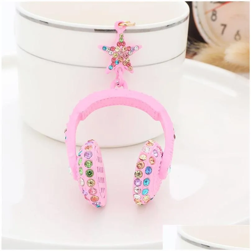 fashion men high quality car keychain diy alloy holder chain multi-color earphone headphones headset bag pendant