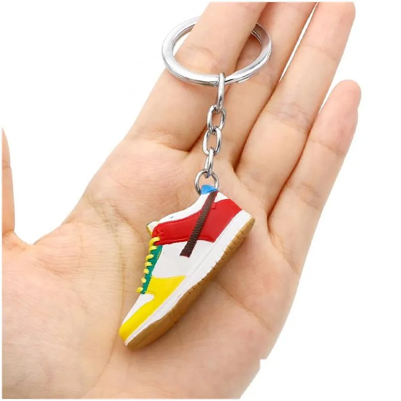 Wholesale Designer Sneaker Keychains Trendy PVC Sport Shoes Key Chain 3D Shoes Keychain Bag Pendant Popular Accessories 47 Option