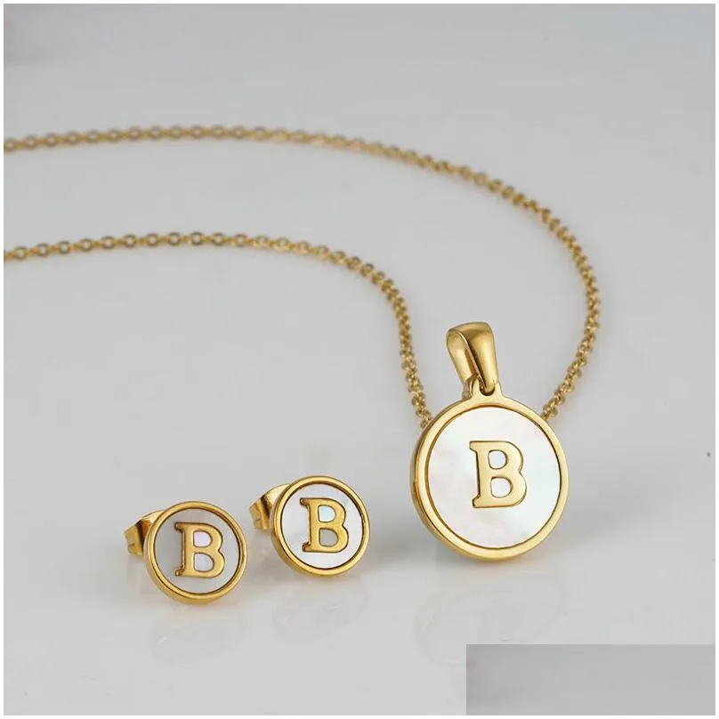 white real shell 26 initial capital letters a to z alphabet pendant quality hexagon shape stainless steel square charm necklace with 18k gold chain for lady