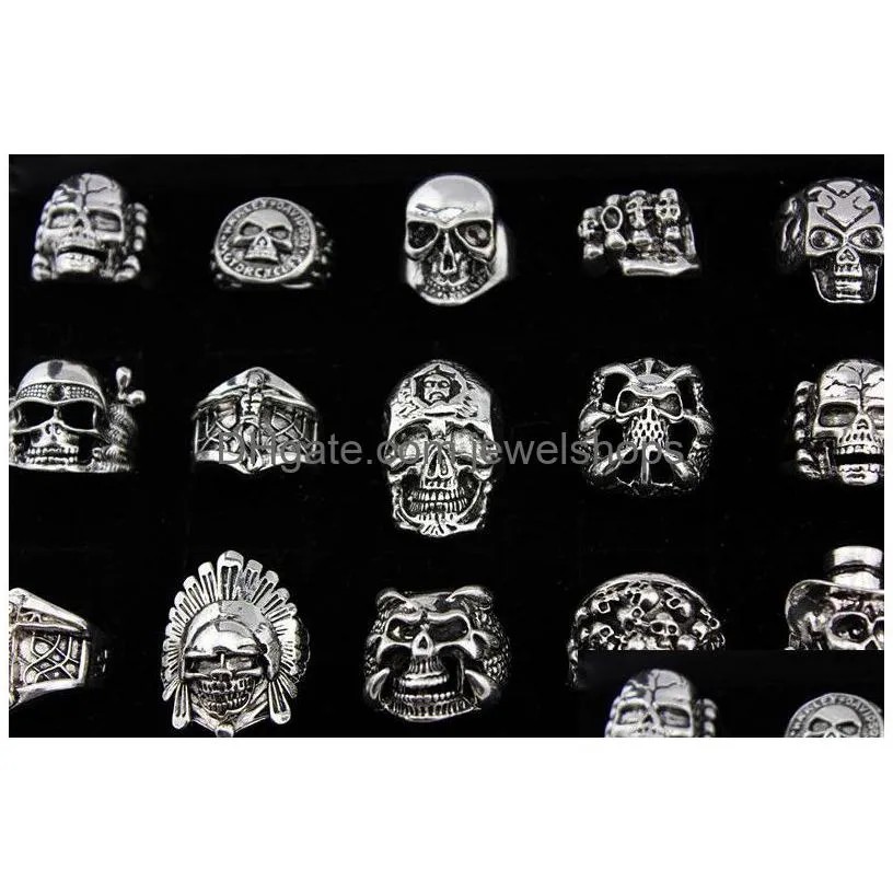 new gothic skull carved biker rings men`s anti-silver retro punk rings for men s fashion jewelry in bulk