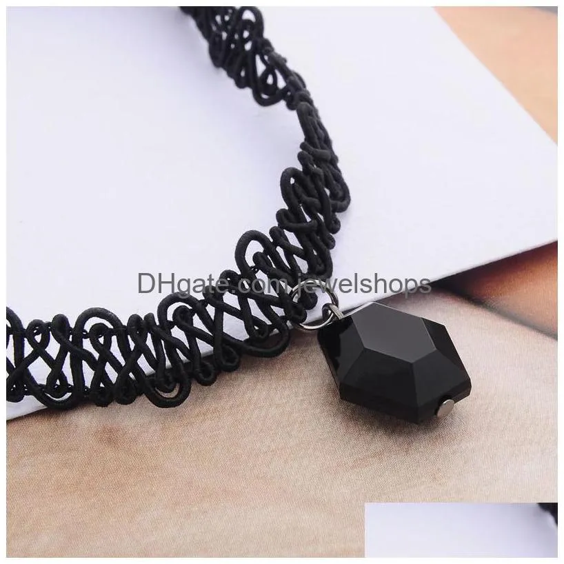 hot selling jewelry for women choker handmade vintage stretch tattoo lace choker necklaces gothic punk elastic cross pendant necklaces