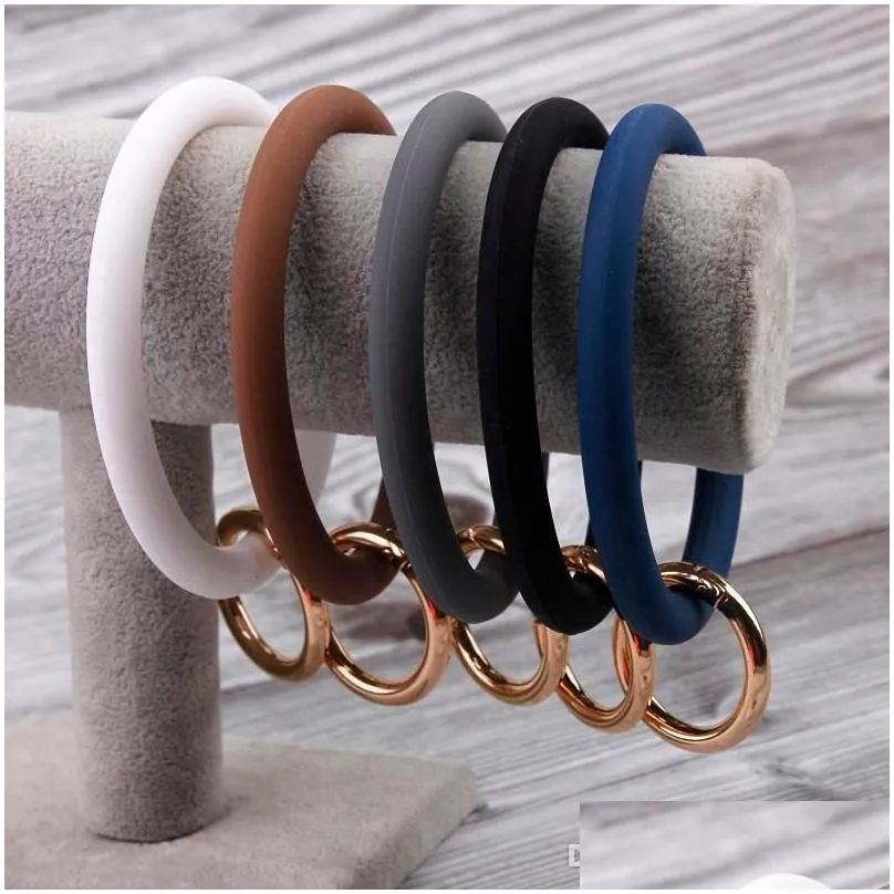 silicone o key chain big o ring keychain custom circle wristlet keychain wholesale for women key wrist strap o key ring