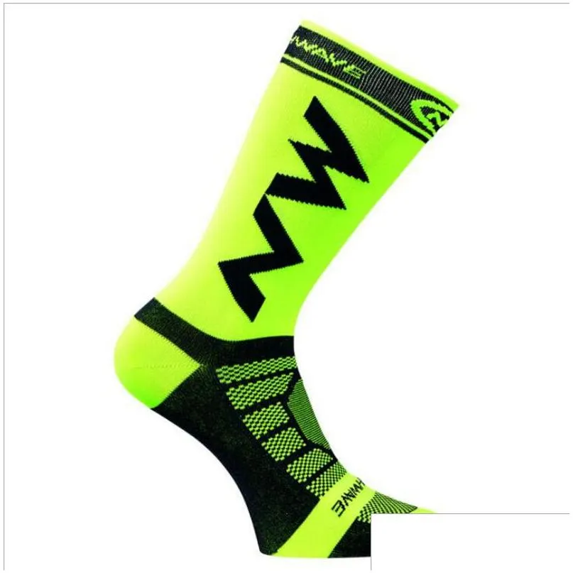 2017 high quality professional brand sport socks breathable road bicycle socks outdoor sports racing cycling sock footwea