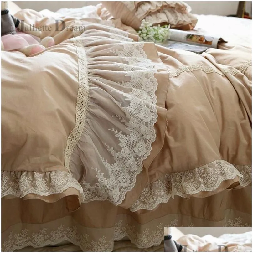 bedding sets top luxury embroidery wedding set lace ruffle duvet cover bed sheet bedspread romantic bedroom home decoration beddings