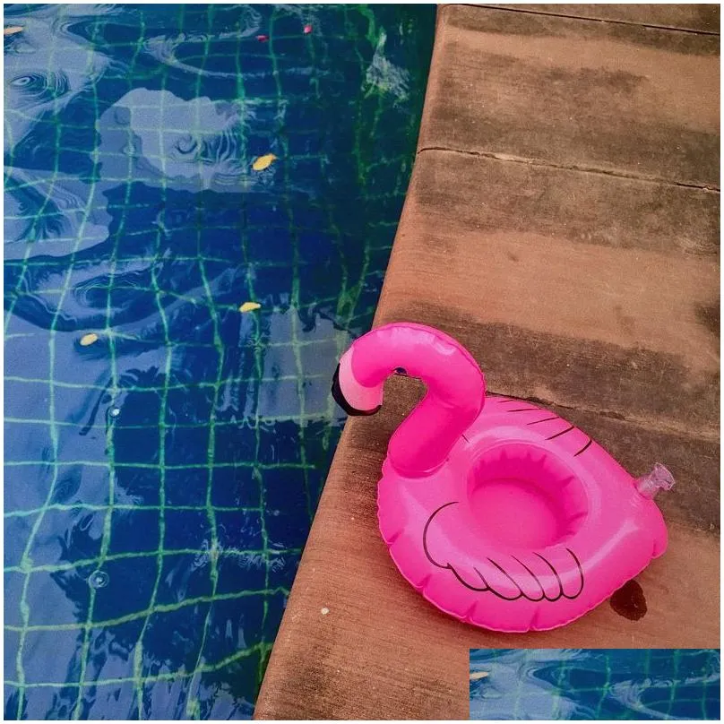 Inflatable Flamingo Drinks Cup Holder Flamingo Donut Watermelon Lip Pools Floating Toys Party Bath drinking cup Seat Boat Summer drop