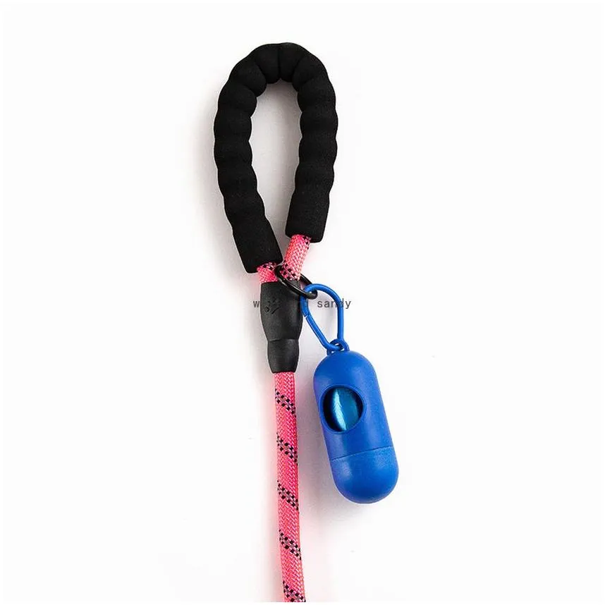 Soft Padded Handle Nylon Heavy Duty Reflect Light Dog Leashes with Key Hang Ring for Dogs Bottle Bowls Pet Supplies