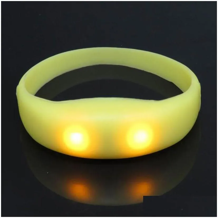 Glow in the Dark Bracelet Party Favor Voice Silicone Bangle Sound Activated Wristband Flashing LED Rave Party Concerts Gift