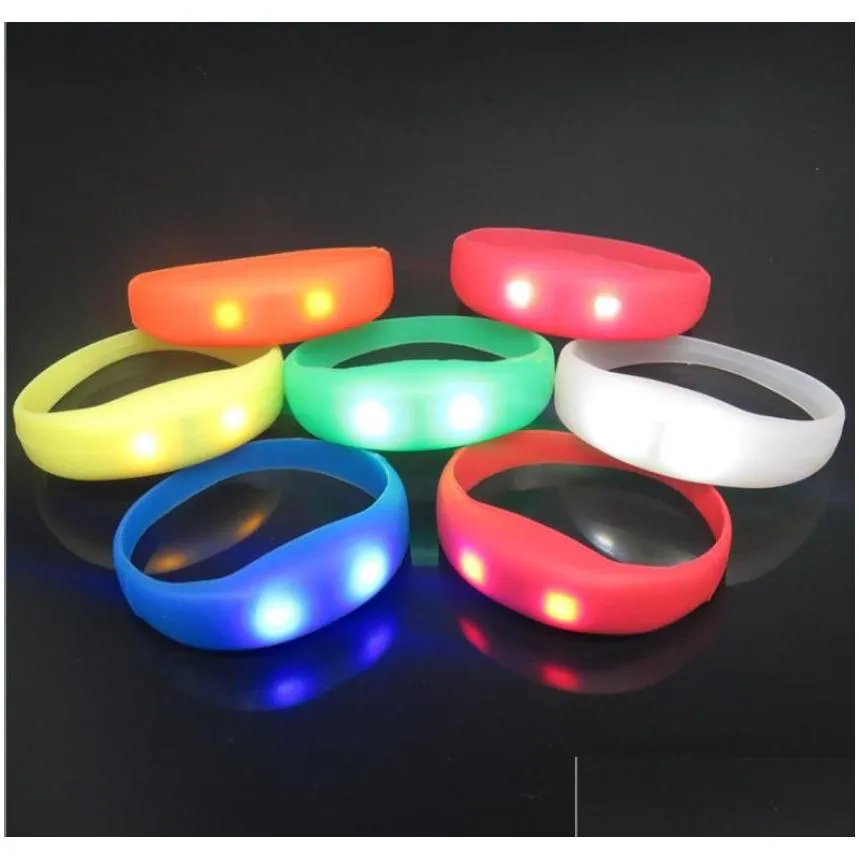 Glow in the Dark Bracelet Party Favor Voice Silicone Bangle Sound Activated Wristband Flashing LED Rave Party Concerts Gift