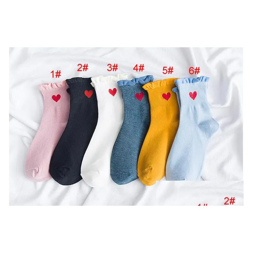 New Kawaii Cute Socks Women Red Heart Pattern Soft Breathable Cotton Socks Ankle-High Casual Comfy Socks Fashion Style