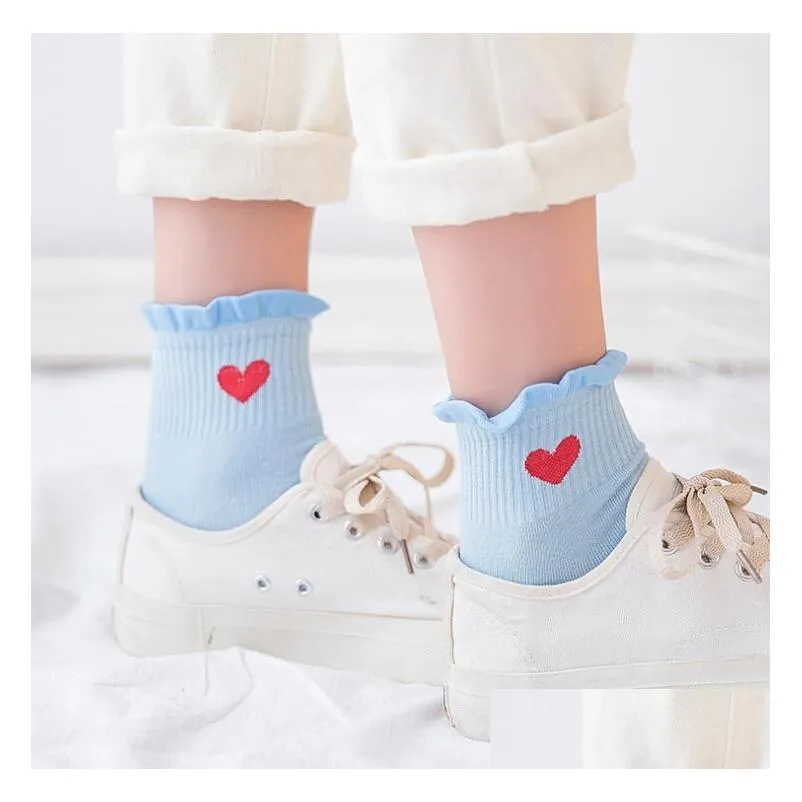 New Kawaii Cute Socks Women Red Heart Pattern Soft Breathable Cotton Socks Ankle-High Casual Comfy Socks Fashion Style