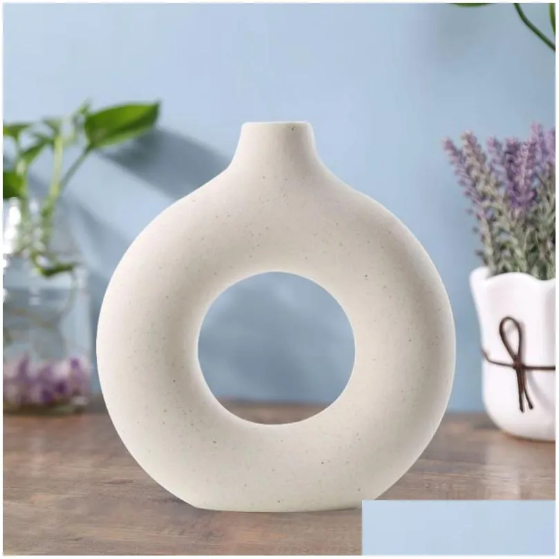 Vases Nordic  Whtie Yellow Ceramic Flower Vase Circular Hollow Donuts Pot Home Decoration AccessoriesVases