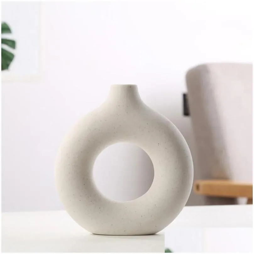 Vases Nordic  Whtie Yellow Ceramic Flower Vase Circular Hollow Donuts Pot Home Decoration AccessoriesVases