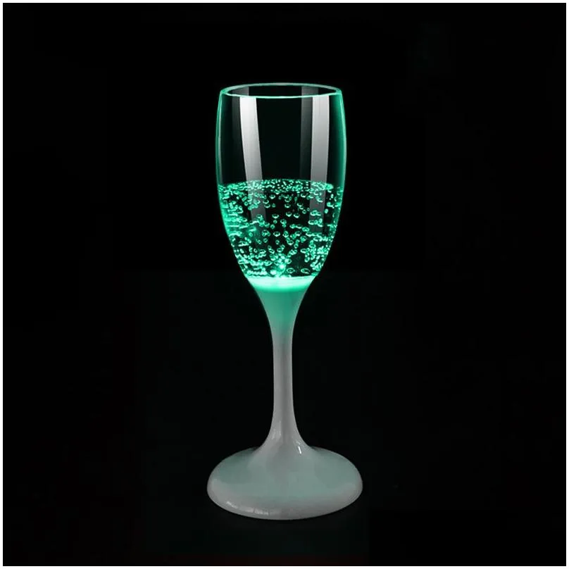 LED Luminous Champagne Cup Automatic Flashing Acrylic Goblet Light Up Mugs Wine Beer Whisky Drink Cups for Party Kitchen Christmas