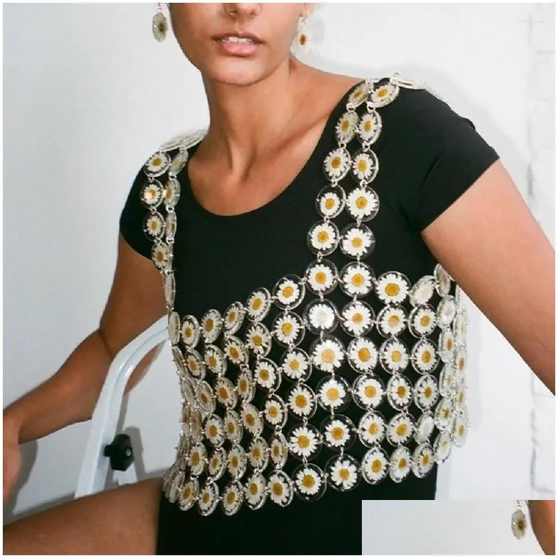 Women`s Tanks Sexy Manual Patchwork Acrylic Camisole Sleeveless Low Cut Tops For Women 2023 Flower Harness Top Chainmail Party Gifts
