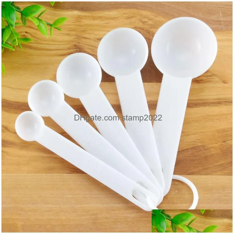 5 pcs/set measuring tools spoon plastic measuring cups and spoons for baking tea coffee kitchen mini tool set home measurings wholesale 20220924