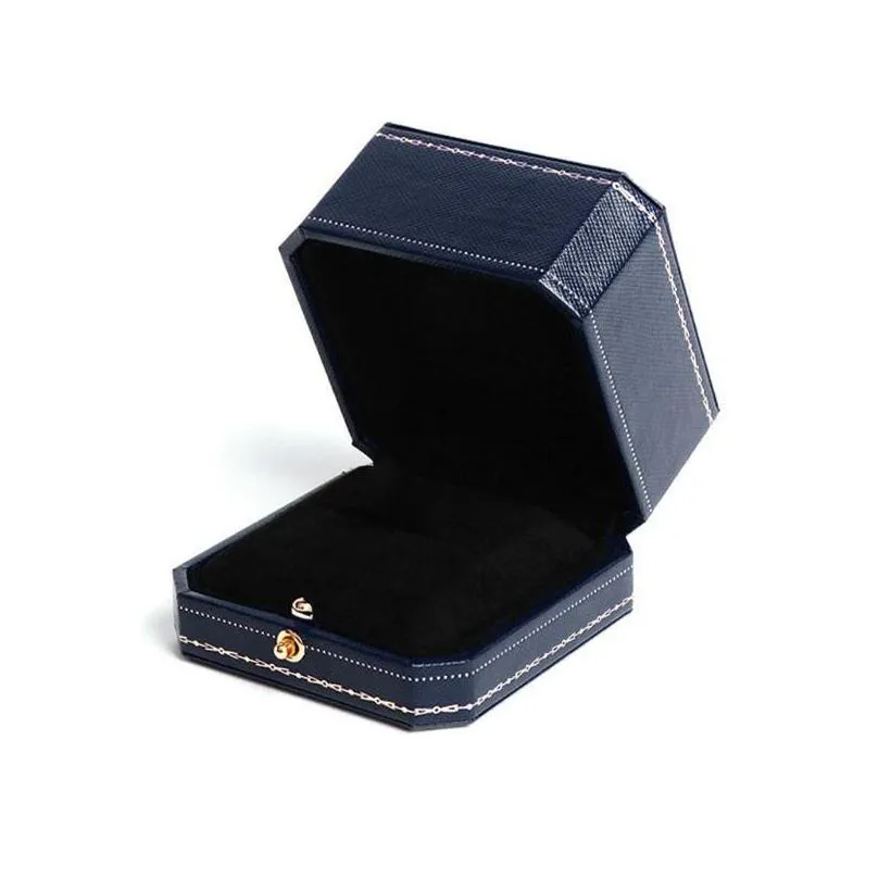 Vintage Design Luxury Ring Box Perfect Engagement Prop Valentine Wedding Gifts Jewelry Pouches Bags Toby22