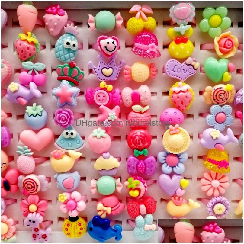 newest 200pcs/lot children`s cartoon rings charm finger band jewelry frosted heart shape animals flower baby girl tangible benefits kid