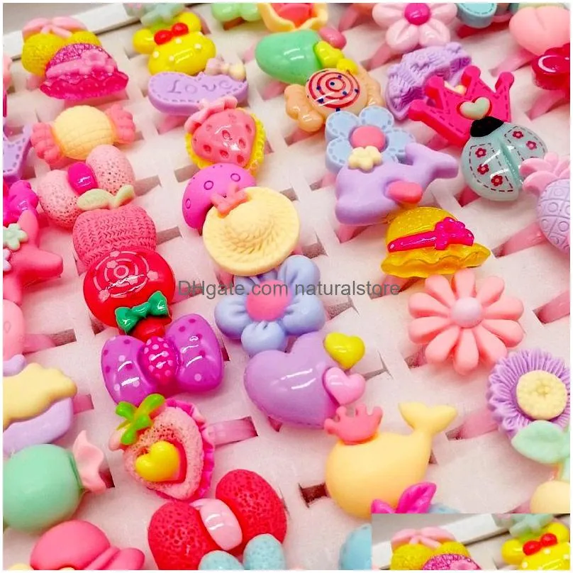 newest 200pcs/lot children`s cartoon rings charm finger band jewelry frosted heart shape animals flower baby girl tangible benefits kid