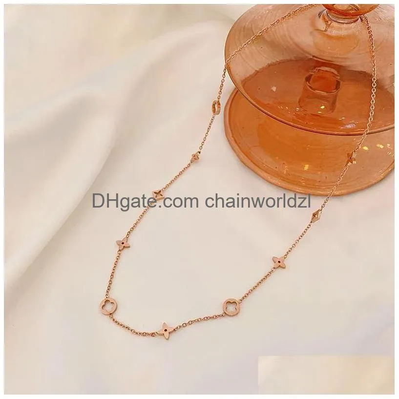 Classic Design Cute 4 Leaf Clover Necklace Luxury Women 18K Gold Bracelets For Gift Drop Delivery Dhyjg