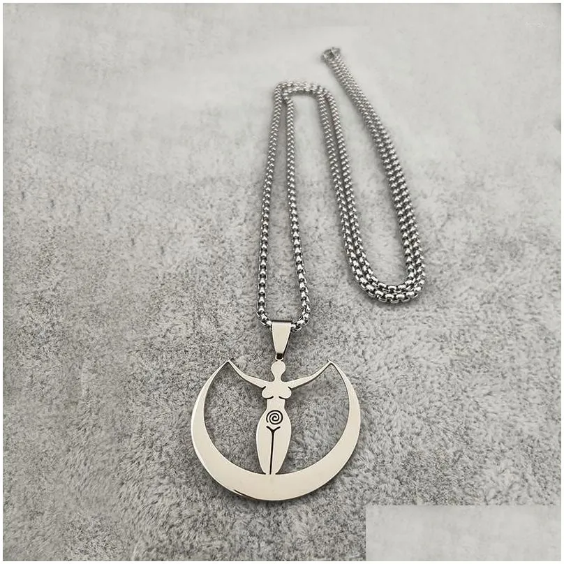 Pendant Necklaces Fashion Stainless Steel Women`s Necklace Pagan Earth Mother Goddess Wicca Gothic Chain Jewelry Halloween Gift