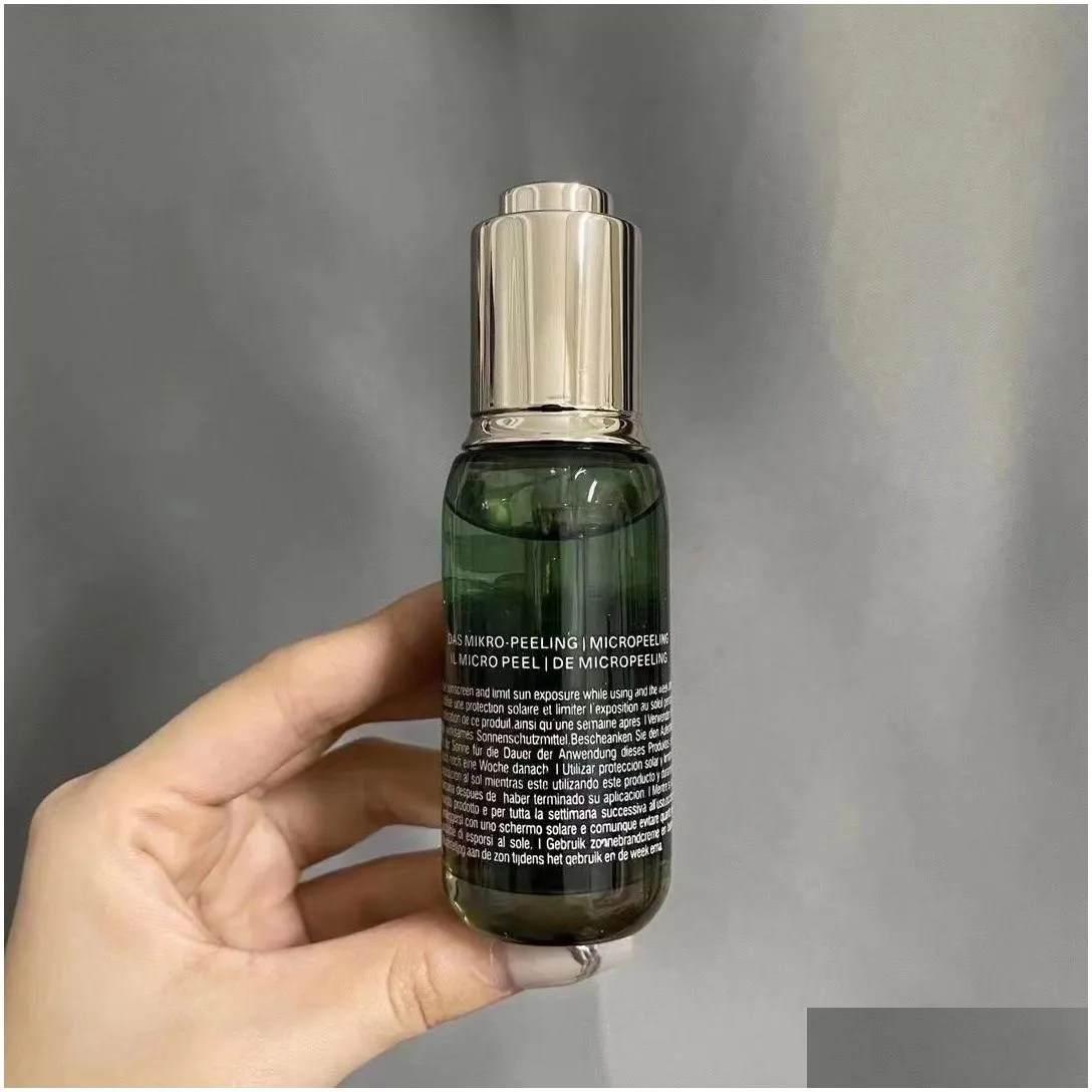 brand la THE MICRO PEELLEMICRO-PEELING 30ml skin care serum