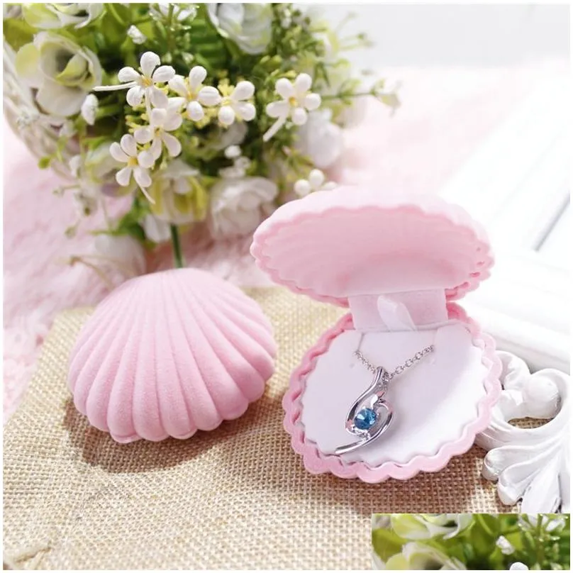 Jewelry Display Gift Boxes Holder Shell Shape Flocking Box Lovely Velvet Wedding Engagement Ring Box for Earrings Necklace Bracelet 5