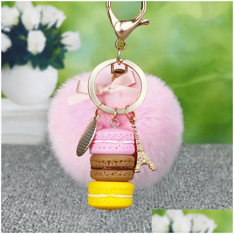 Fur Ball Key Ring Chain Macaron Keychain Jewelry Effiel Tower Beads Keyring Holder Fashion Resin Women Bag Pendant Charm Accessories for