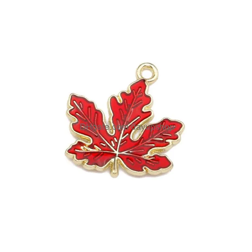 50pcs green red maple leaf charm wholesale pendant for diy jewelry making bracelets charms necklace earrings keychains bookmarks