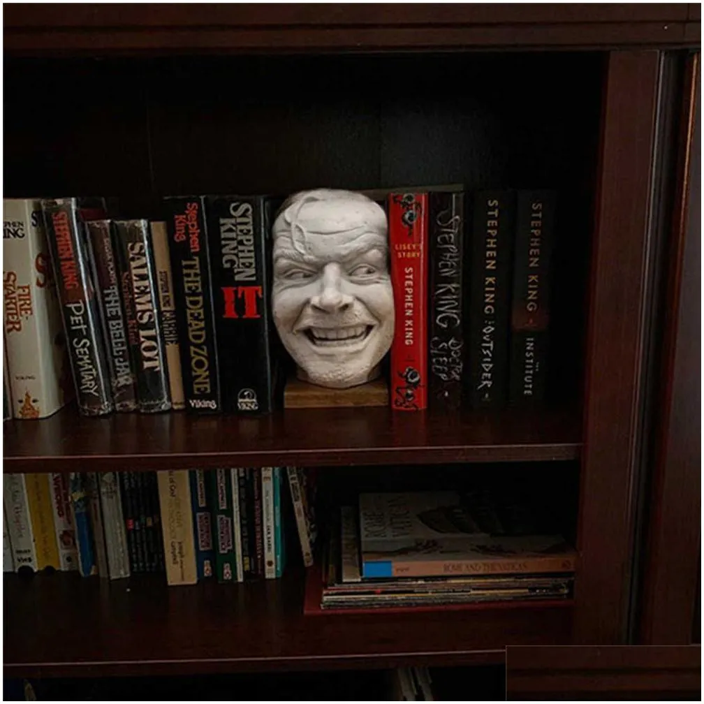 sculpture of the shining bookend library heres johnny sculpture resin desktop ornament book shelf ksi999 210811