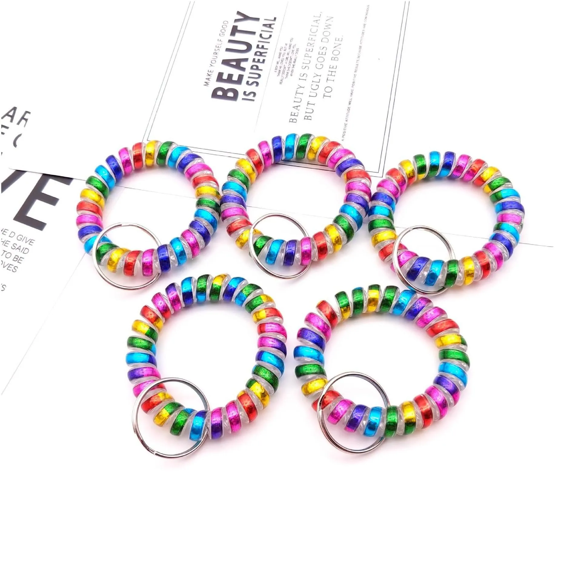 Colorful Spring Spiral Wrist Coil Keychains TPU Stretch Wristband Key Ring for Gym Pool Id Badge Men Women Fashion Keyring Chain