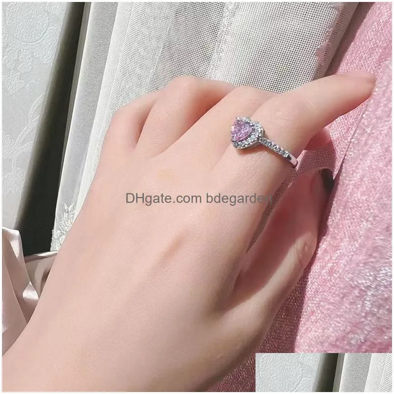 Solitaire Ring Light Luxury Heart Ring Delicate Pink And White Gemstone Zirong Diamond Rings For Women Weddings Engagement Jewelry Rin Dhjuz
