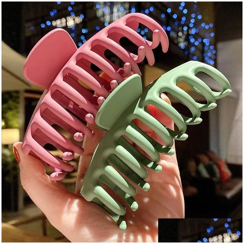 simple solid color clip women matte black plastic hair claw girls large hair clamps claw clip crab for hair accessories