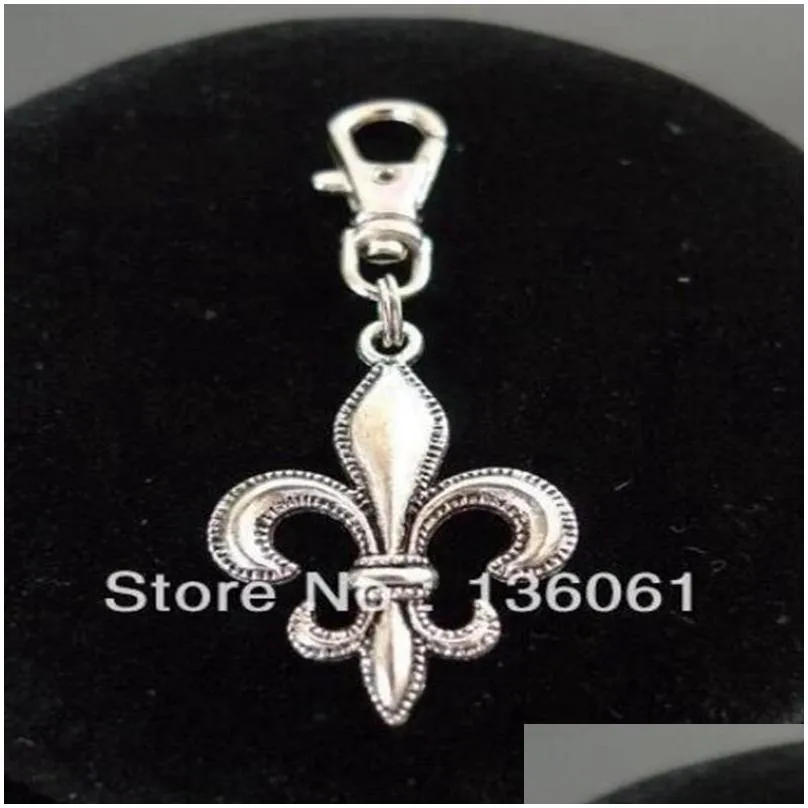 vintage silver fleur de lis lily flower keychain pendant swivel clasp metal keyring for keys car key ring diy bag handbag jewelry