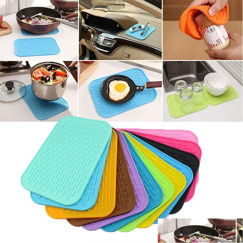 silicone insulation placemat kitchen pot holder table mat heat resistant kettle pad car phone nonslip pad thicken coaster dbc dh1255