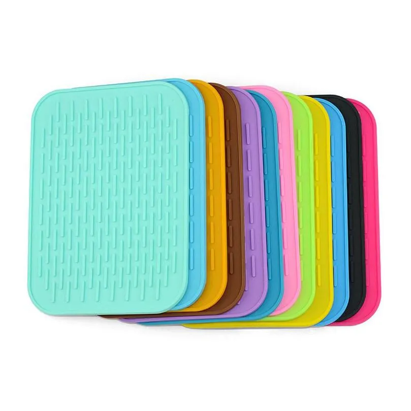 silicone insulation placemat kitchen pot holder table mat heat resistant kettle pad car phone nonslip pad thicken coaster dbc dh1255
