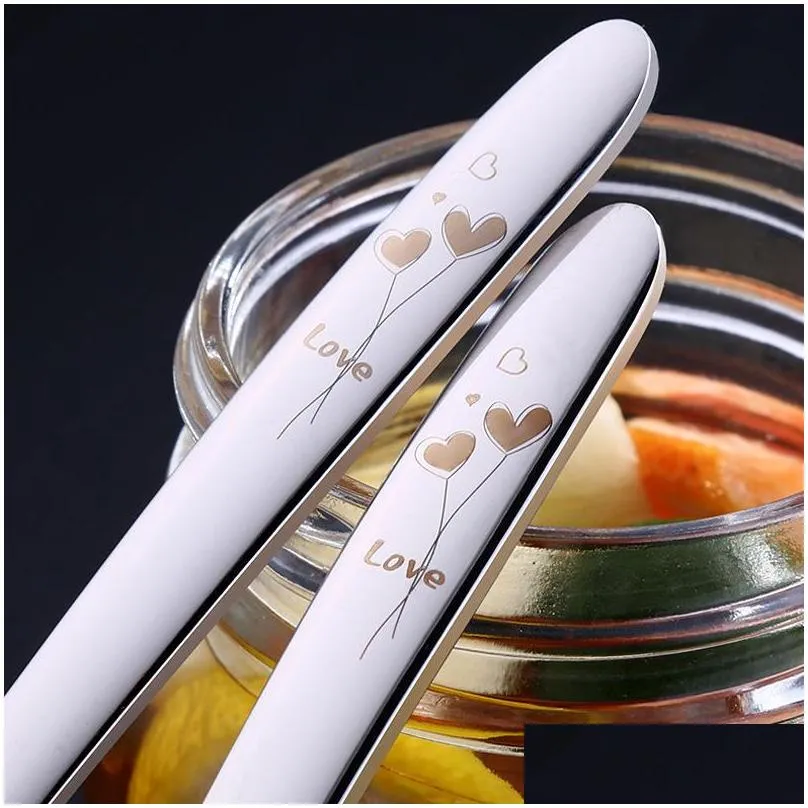 stainless steel long handle heart smooth surface spoons cute heart shape creative coffee tea bar mirror reflection spoons dh0504 t03